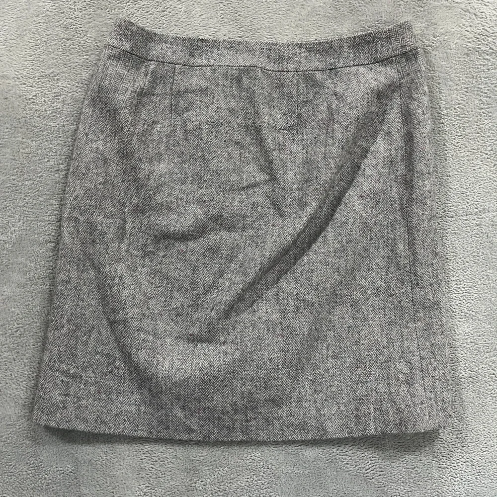 TALBOTS‎ Skirt Women's 8 Herringbone Wool Button Scallop Old Money Career Lined